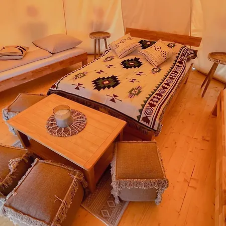 Tipi Illinois *